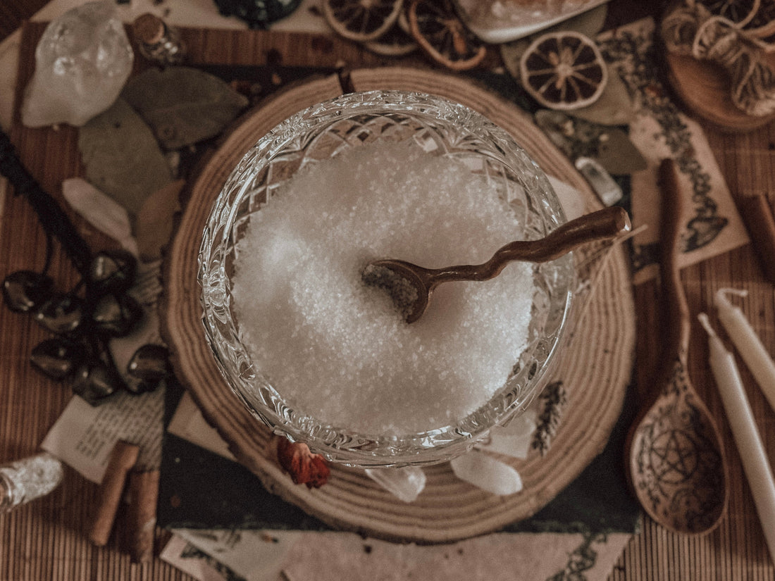 Magickal Mood-Lifting Smelling Salts
